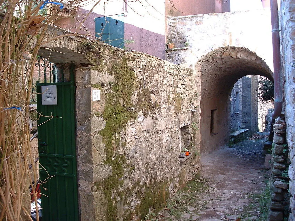 Bed & Breakfast B&B nel villaggio medievale Ne Italia