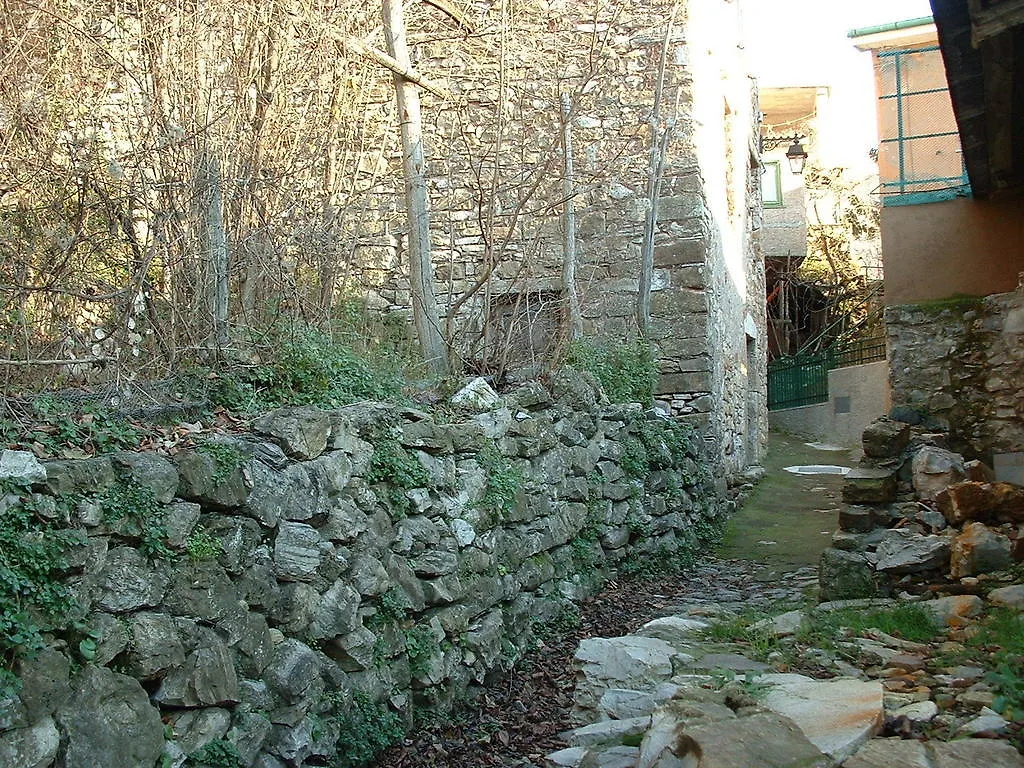 B&B nel villaggio medievale Ne Italia