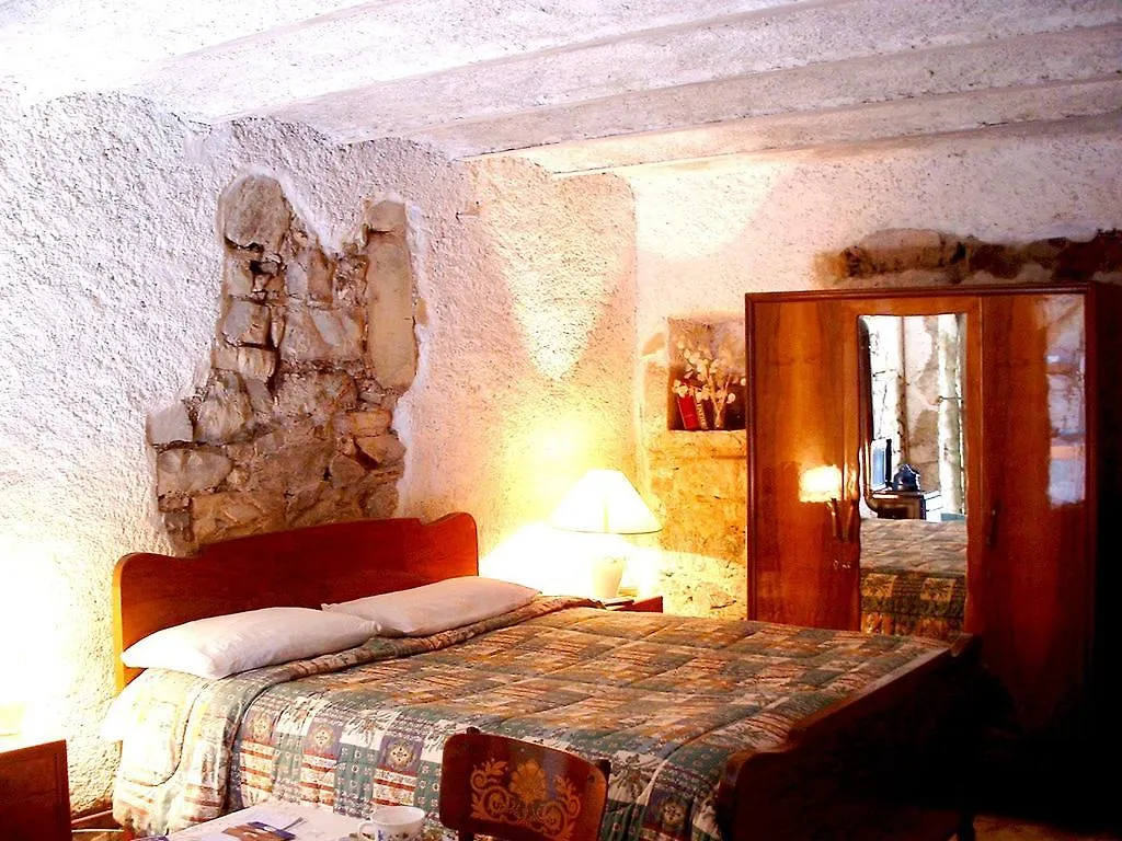 B&B nel villaggio medievale Ne