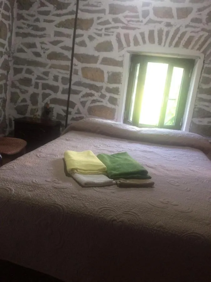 B&B nel villaggio medievale Ne Bed & Breakfast
